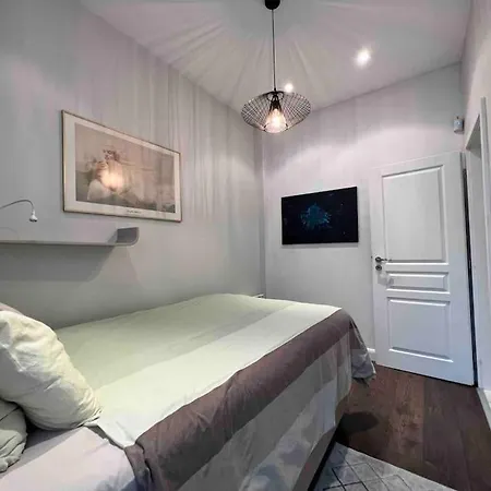 Perfectly Sumptuous Centre Apartment, 2-minute Walk From Vitosha Boulevard Appartement *