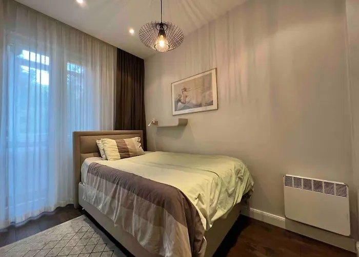 Perfectly Sumptuous Centre Apartment, 2-minute Walk From Vitosha Boulevard