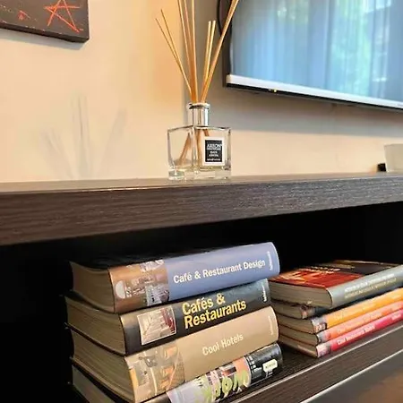 Perfectly Sumptuous Centre Apartment, 2-minute Walk From Vitosha Boulevard * 索菲亞
