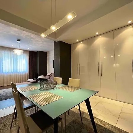 Perfectly Sumptuous Centre Apartment, 2-minute Walk From Vitosha Boulevard *