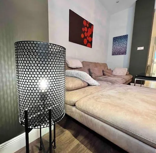 Apartamento Perfectly Sumptuous Centre Apartment, 2-minute Walk From Vitosha Boulevard Sófia